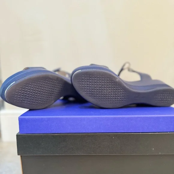 ❤️Cole Haan Navy Blue Platform Shoes Sz 7 - Picture 5 of 7